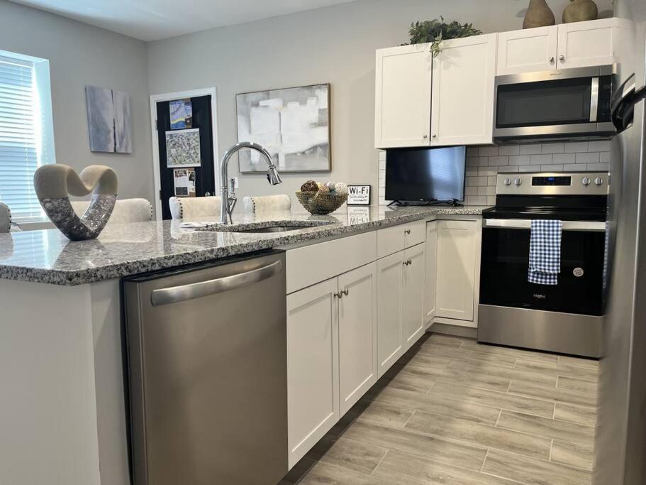 Breeze On Monmouth Apartment Newport Luaran gambar